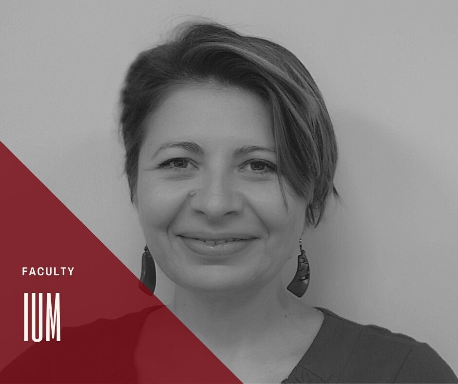 Welcome to Dr. Petrescu, professor of Marketing