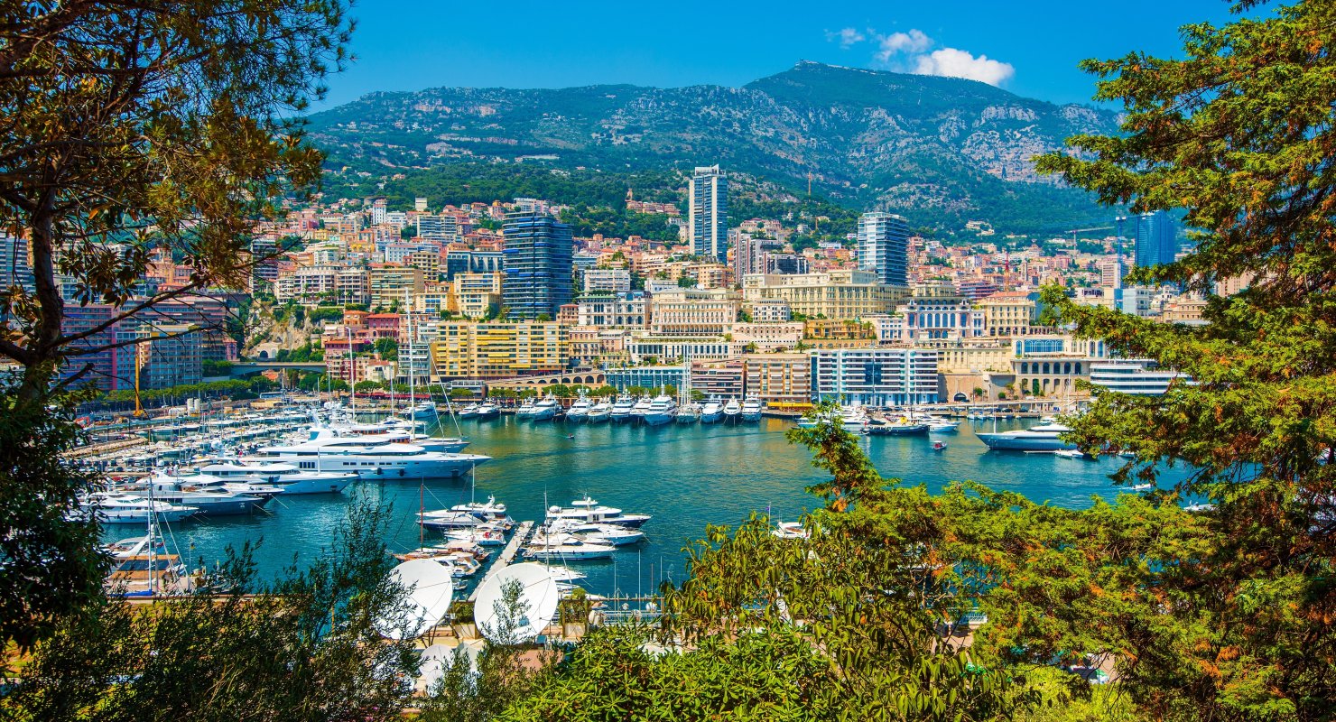 What are the advantages of studying in Monaco?