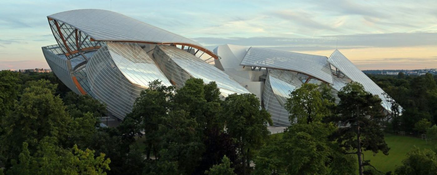 LUXURY BRAND MANAGEMENT